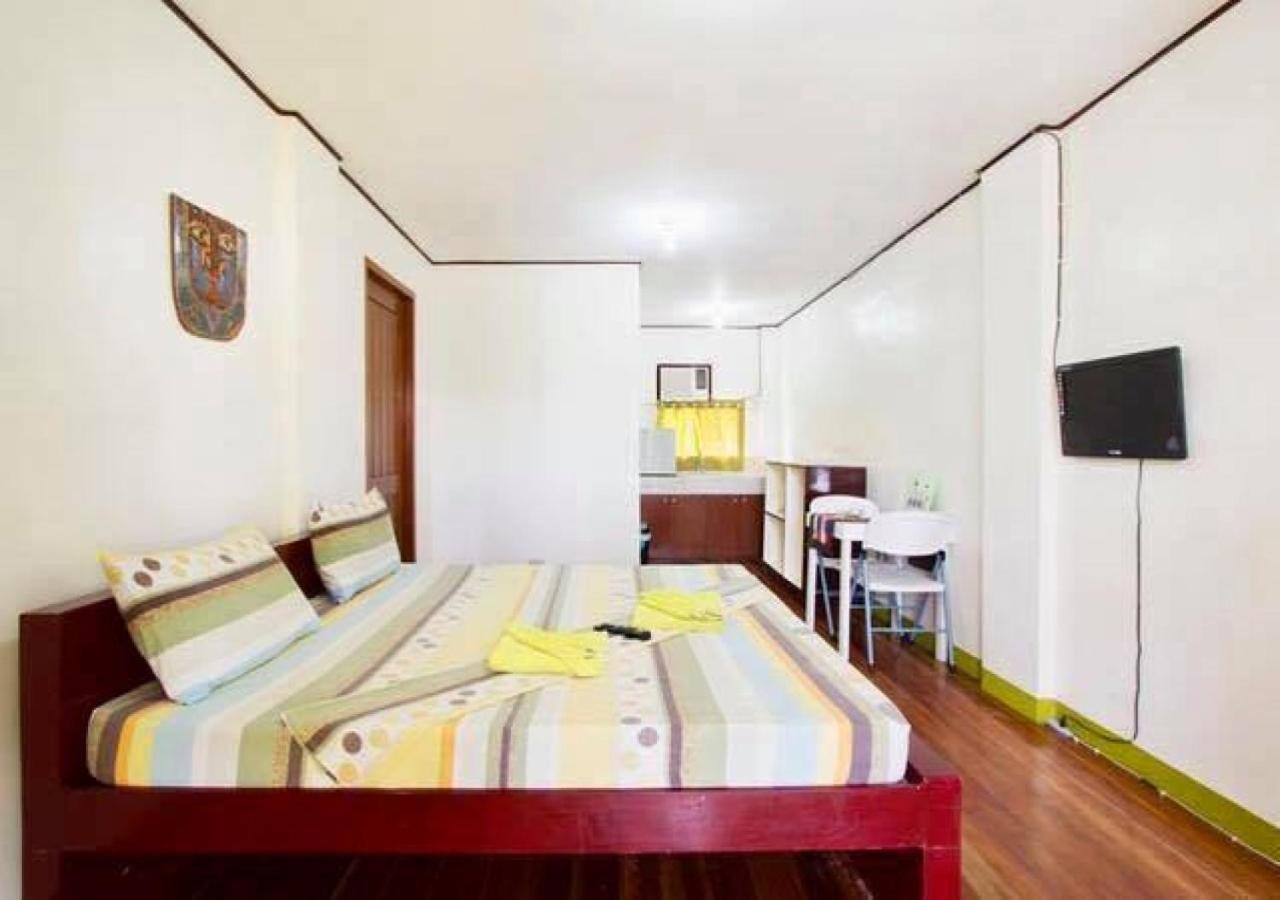เรดดอร์ซ พลัส แอต ซีเคร็ต การ์เดน โบราไกย์ Hotel Balabag  ภายนอก รูปภาพ